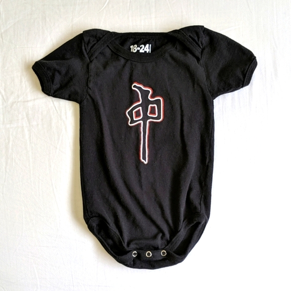 red dragon graphic black short sleeve bodysuit diaper shirt 24 months baby - Picture 1 of 8